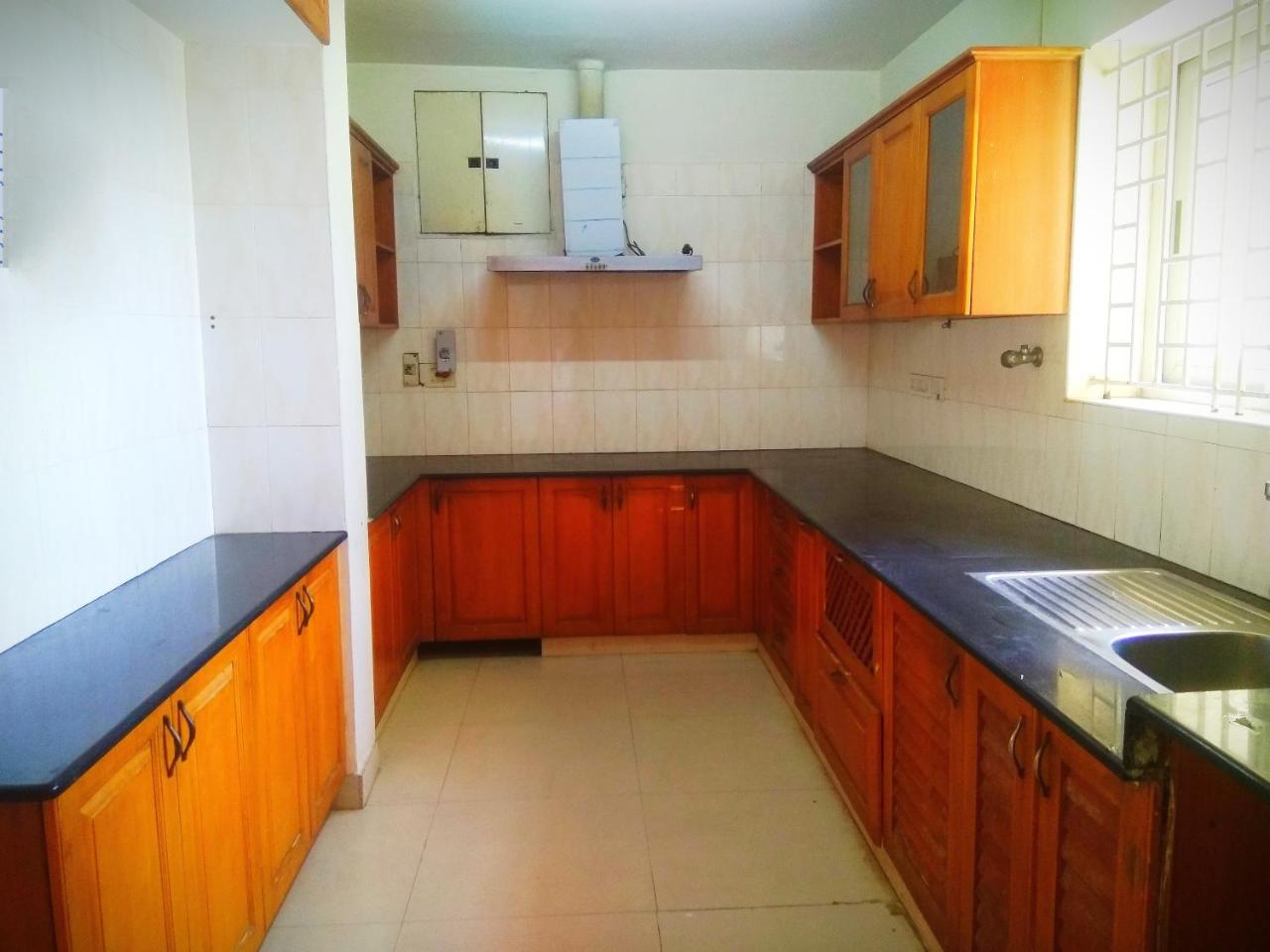 مبيت وإفطار Beach Penthouse, شيناي المظهر الخارجي الصورة